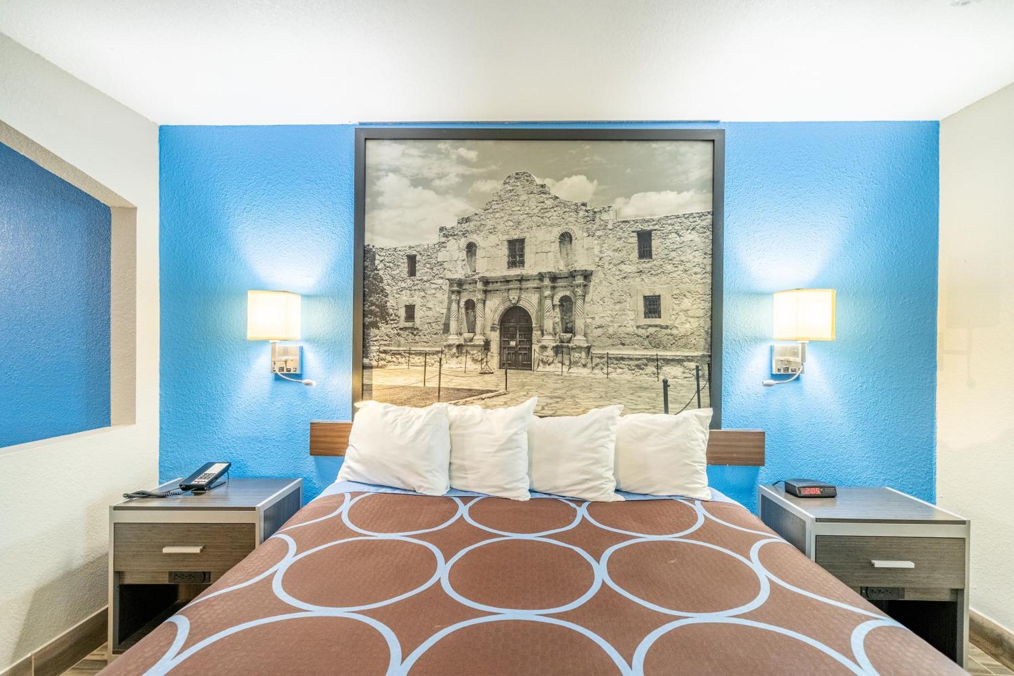 Super 8 By Wyndham San Antonio/Riverwalk Area Luaran gambar