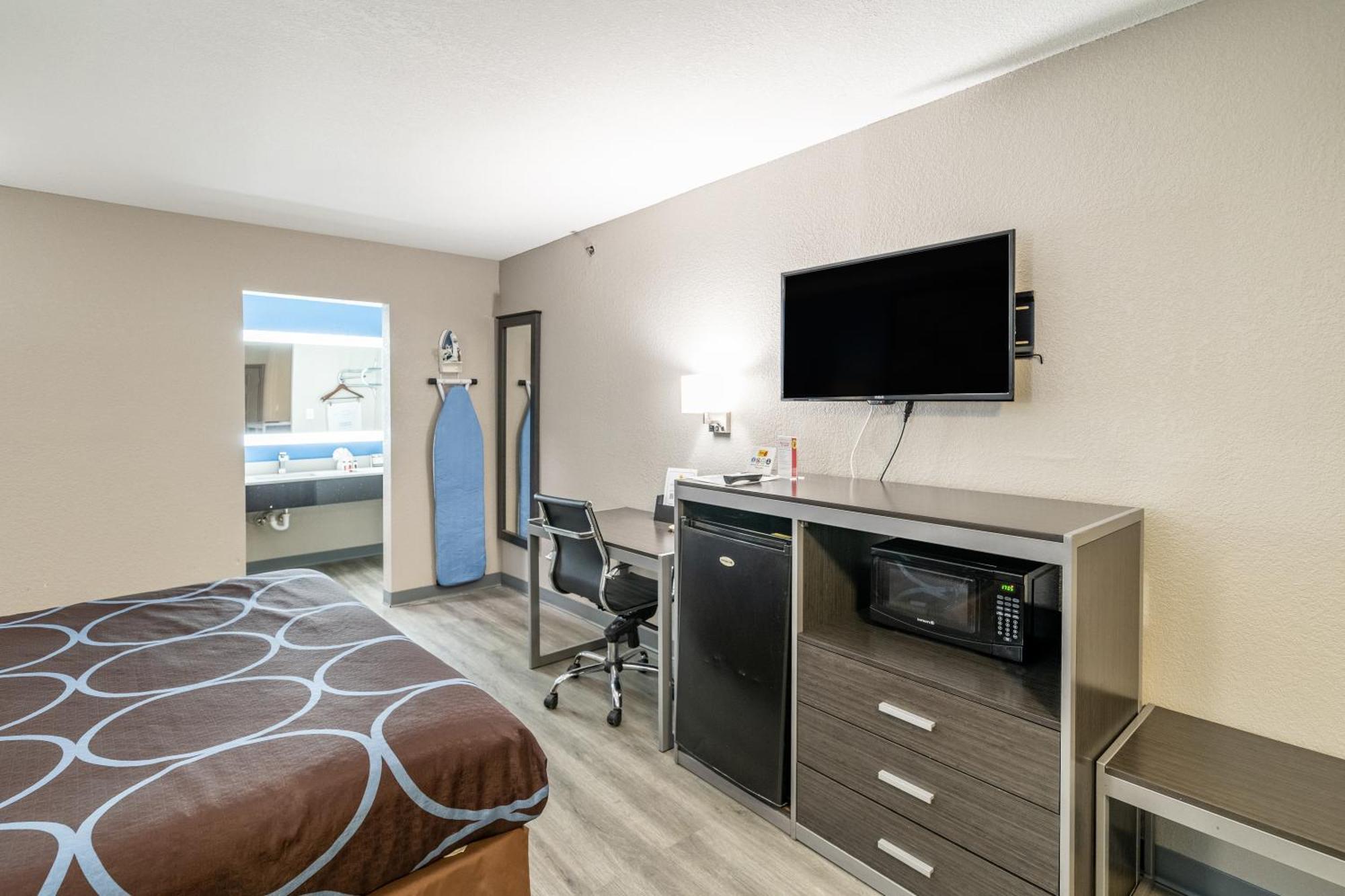 Super 8 By Wyndham San Antonio/Riverwalk Area Luaran gambar