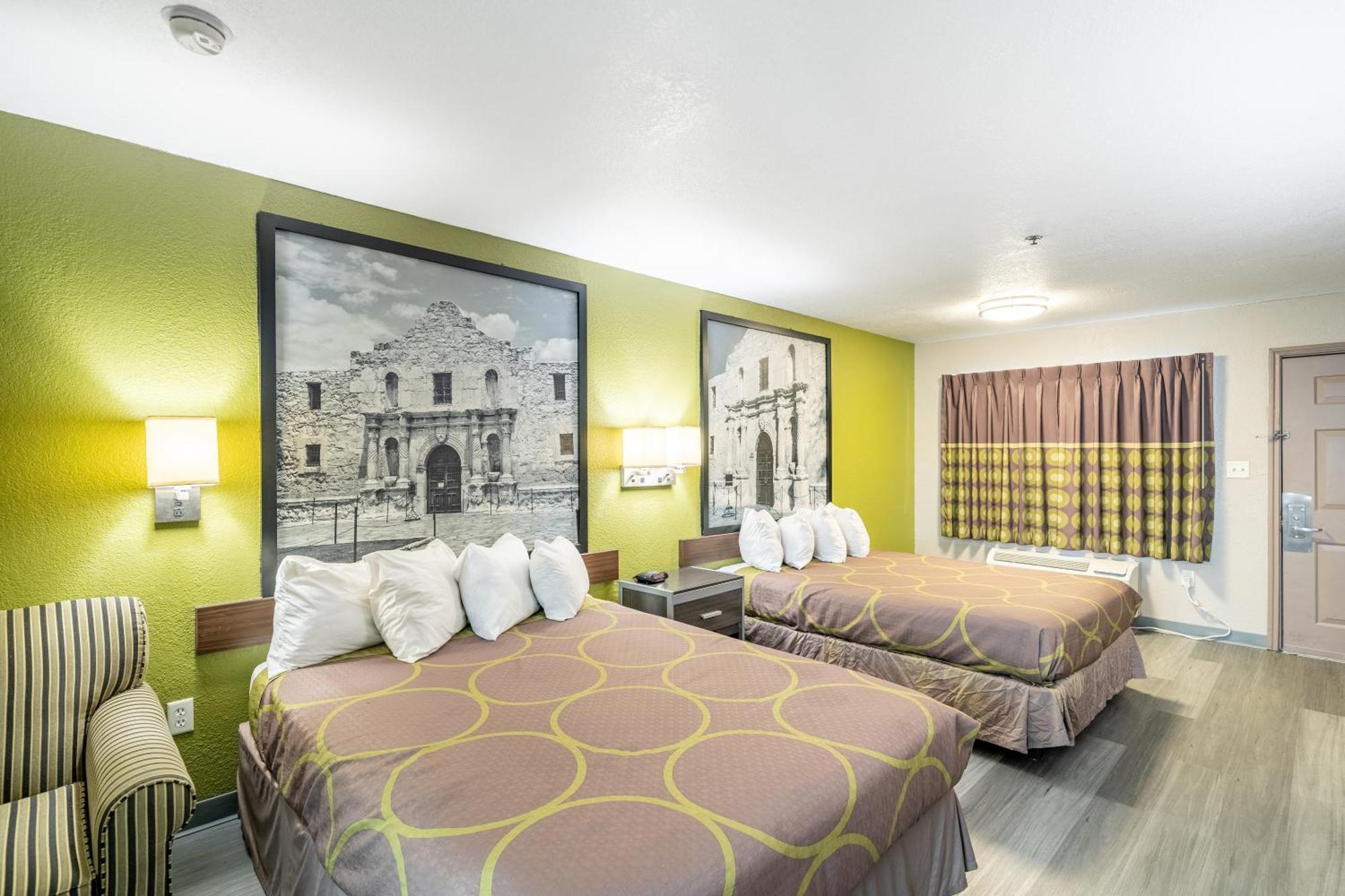 Super 8 By Wyndham San Antonio/Riverwalk Area Luaran gambar